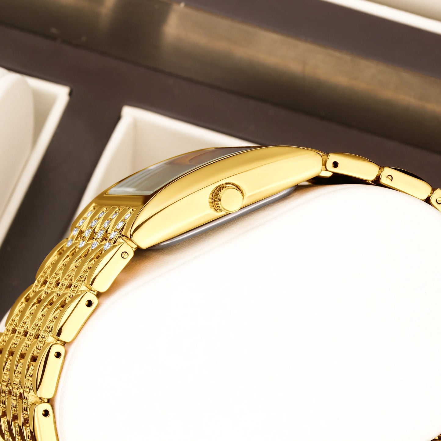 YaLaLuSi Plated Quartz Womens Watch Luxury Style Gift Box
