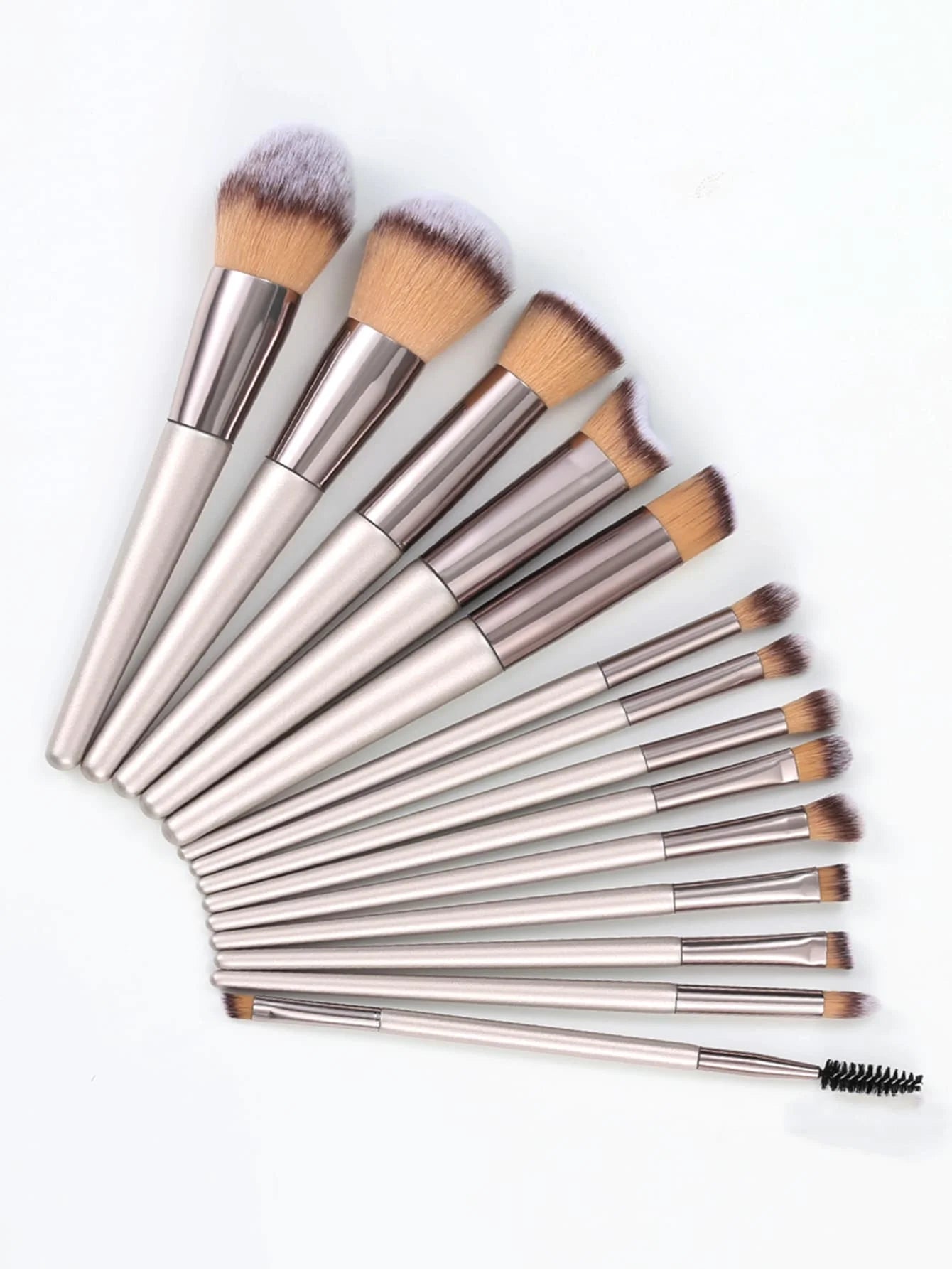 31-Piece Makeup Tools Set With Brushes And Sponges