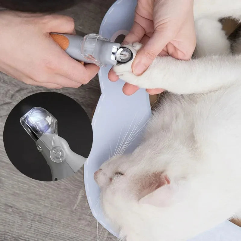 Pet Led Nail Clipper With Amplification Function For Dogs And Cats
